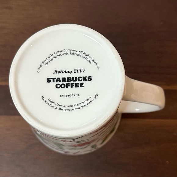 Starbucks Holiday 2007 Christmas Mug Red Joy, Peace, Noel Script 12 oz Ceramic - Picture 4 of 4